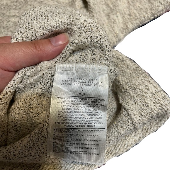 Banana Republic Sweater Top - Picture 4 of 6